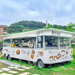 Mobile RestaurantChina Fast Food Street Ice Cream Bbq Fruit Flower Food Truck for Sale